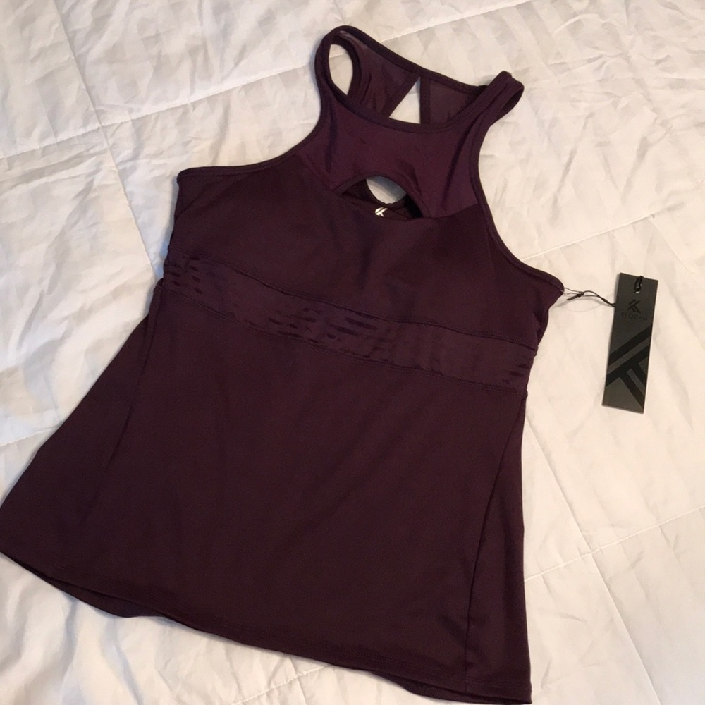 purple workout top